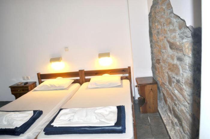 Odos Odysseos Aparthotel แอร์มูโปลี ภายนอก รูปภาพ
