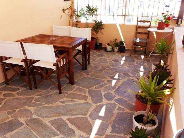 Odos Odysseos Aparthotel แอร์มูโปลี ภายนอก รูปภาพ