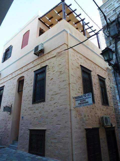 Odos Odysseos Aparthotel แอร์มูโปลี ภายนอก รูปภาพ