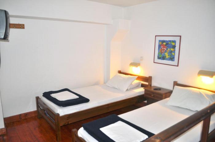 Odos Odysseos Aparthotel แอร์มูโปลี ห้อง รูปภาพ